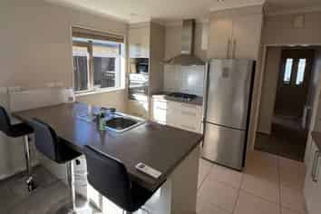 B/1 Staffordshire Street, Burwood