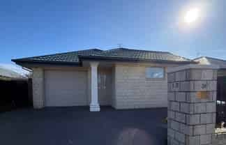 B/1 Staffordshire Street, Burwood