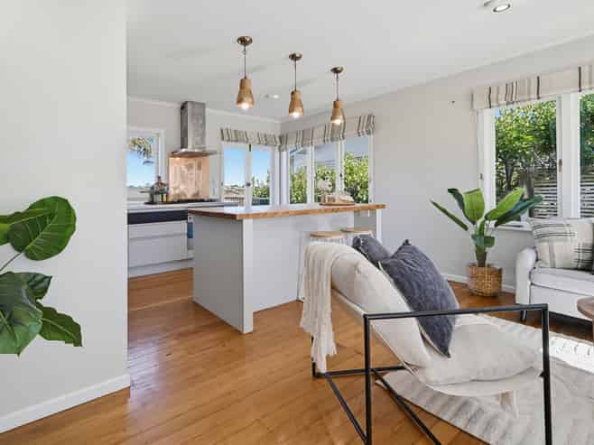 128 Levers Road, Matua