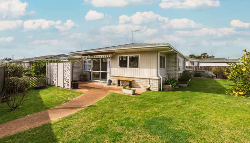 60 Osier Road, Greenmeadows
