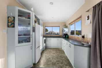 60 Osier Road, Greenmeadows