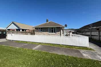 77 Wai-iti Crescent, Woburn