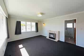 77 Wai-iti Crescent, Woburn