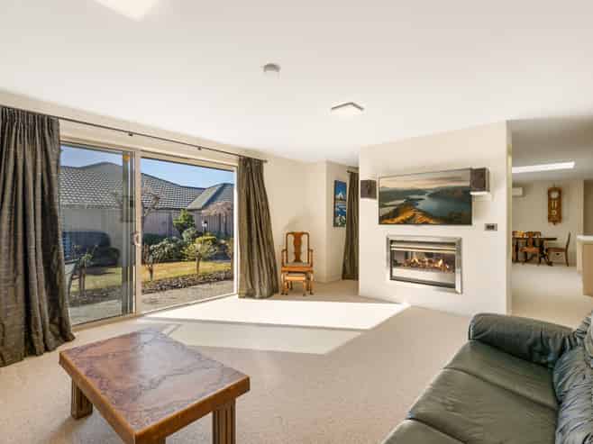 10 Henderson Drive, Alexandra