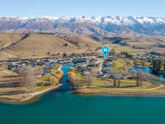 1A Foster Place, Cromwell
