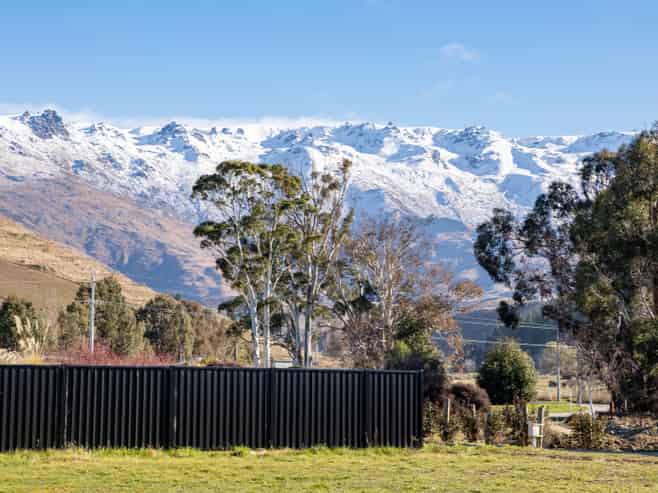 1A Foster Place, Cromwell