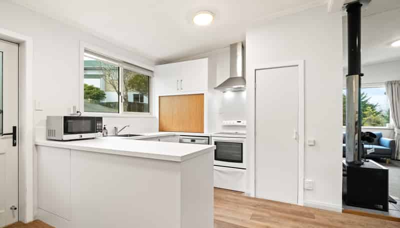7 Tower Avenue, Waverley