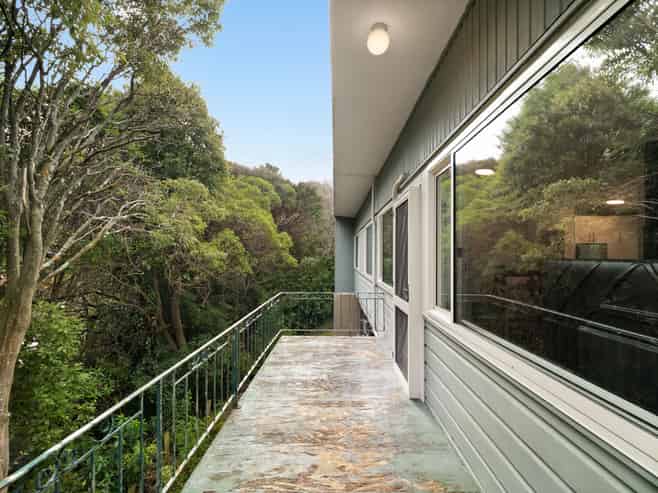 7 Tower Avenue, Waverley