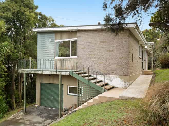 7 Tower Avenue, Waverley
