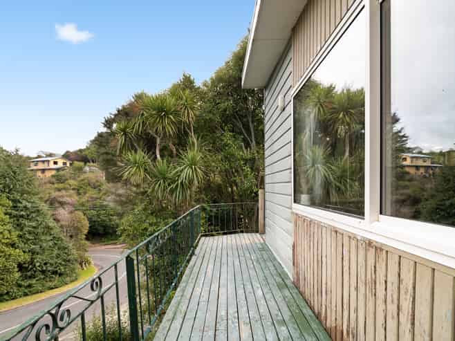7 Tower Avenue, Waverley