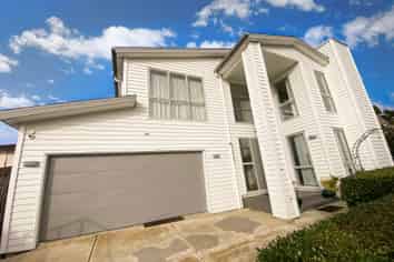13A Fontenoy Street, Mount Albert