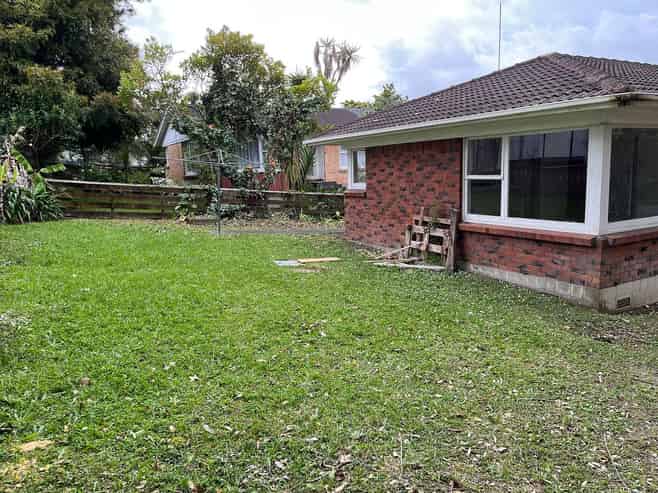 1/99 Archers Road, Hillcrest