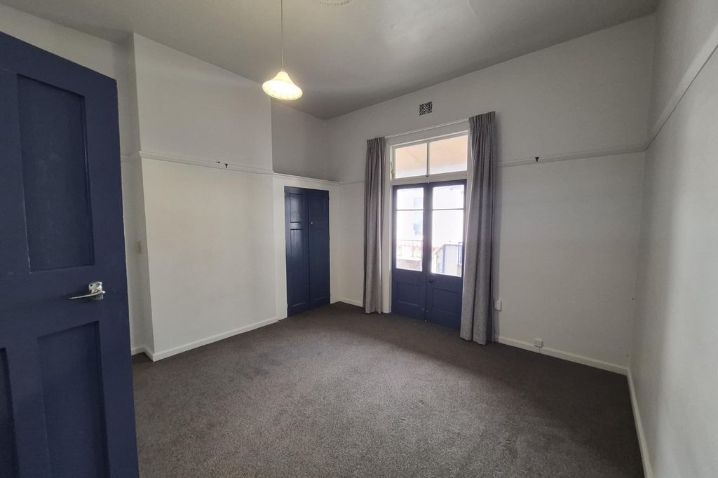 Large One Bedroom on Bidwill 4