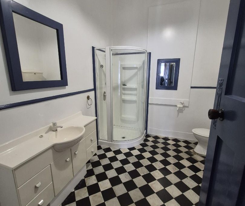 Large One Bedroom on Bidwill 1