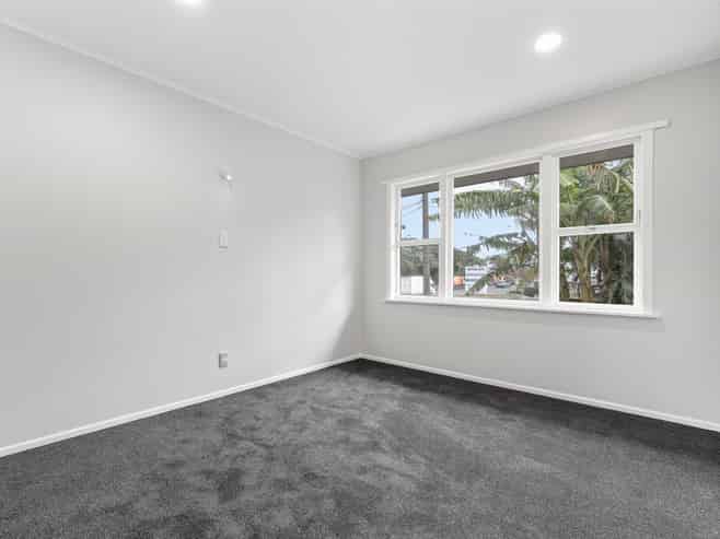 2/10 Waipuna Road, Mount Wellington