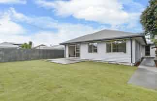 95 Gayhurst Road, Dallington
