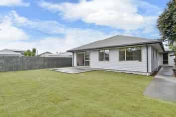 95 Gayhurst Road, Dallington