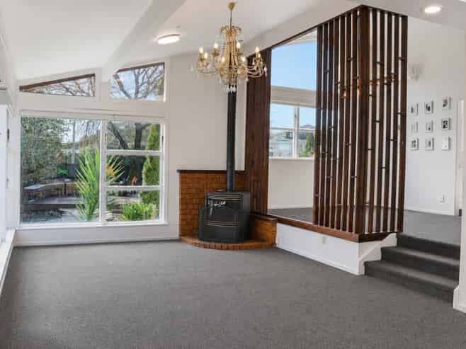 1/14 Ridgeway Place, Glenview