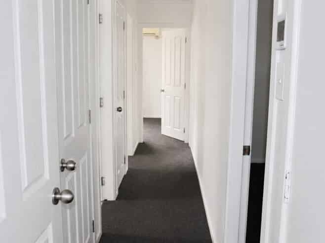1/14 Ridgeway Place, Glenview