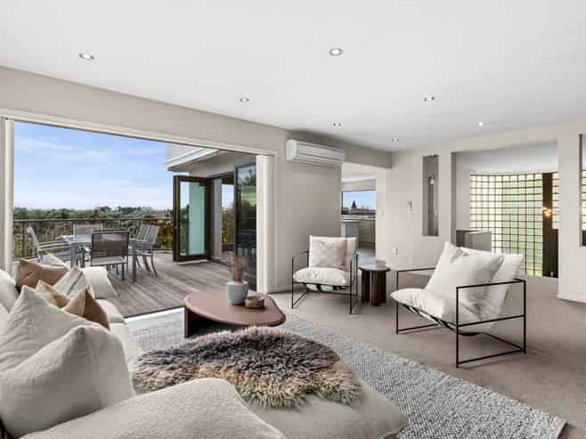 2 Campbell Street, Havelock North