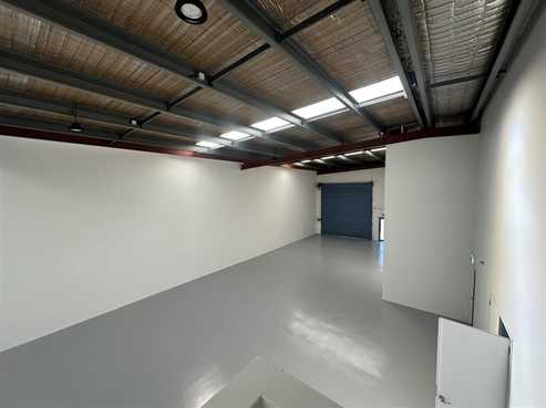 CBRE | High Profile 900sqm Penrose Industrial