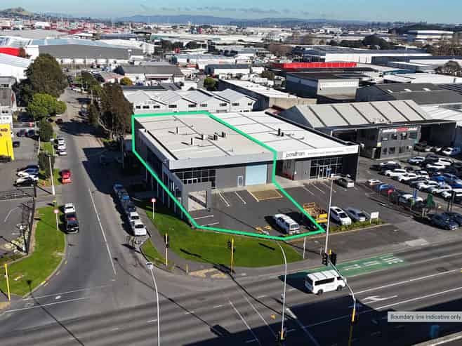 CBRE | High Profile 900sqm Penrose Industrial