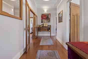 72 Mains Avenue, Kensington