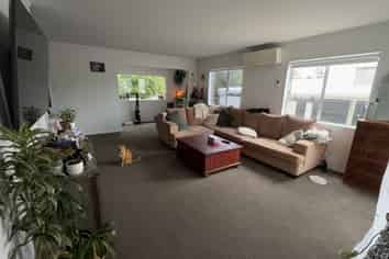 141 Awaroa Road, Helensville