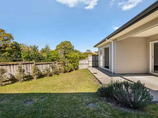 81 Maylee Crescent, Gulf Harbour