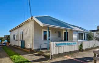 MEDICAL/PROFESSIONAL PREMISES - FOR SALE OR LEASE