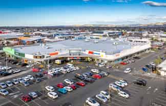 Prime Retail at Bay Plaza