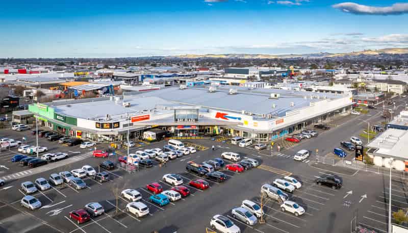 221 Russell Street North, Hastings