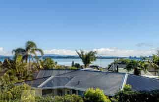 55 Smiths Road, Matua