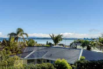 55 Smiths Road, Matua