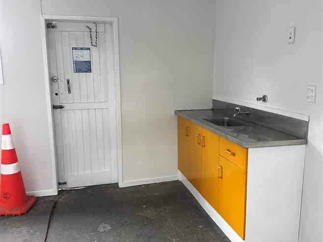 Neilson Street Industrial with Drive-Around Access