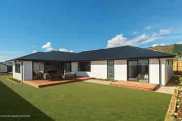 12 Greenway Crescent, Hope