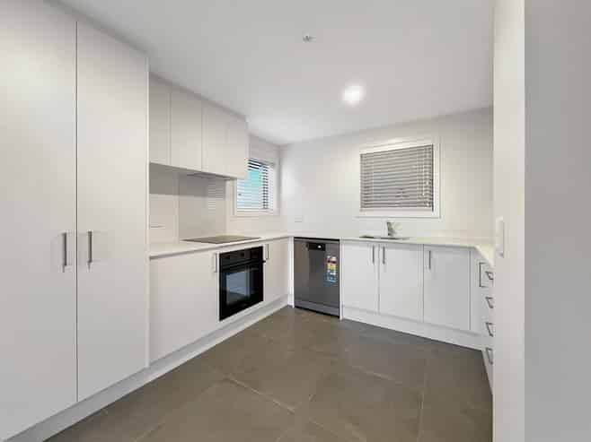 2B/20 Morning Star Place, Mount Albert