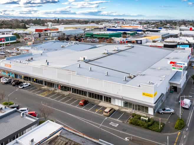 Bay Plaza Retail Opportunity