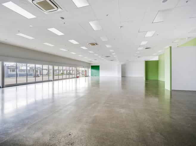 Bay Plaza Retail Opportunity