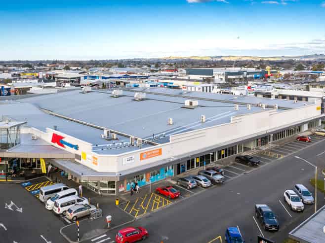 Bay Plaza Retail Opportunity