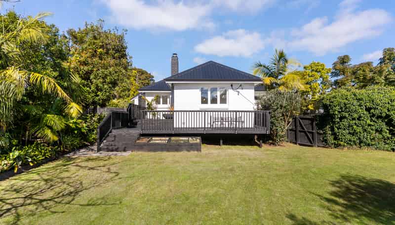 4 Konini Road, Titirangi