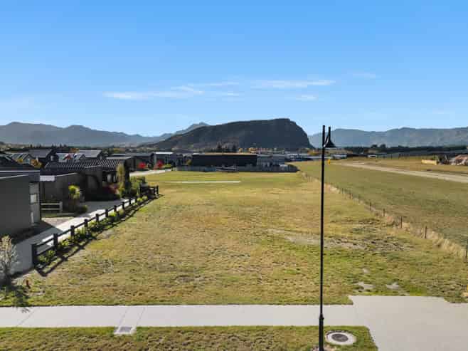 23 Deans Drive, Wanaka