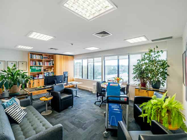 Government Tenant - Long Lease