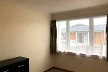 65C Charlotte Street, BALCLUTHA