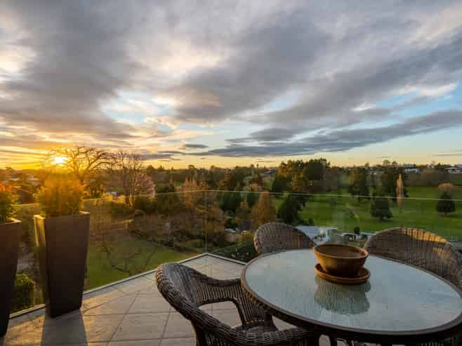 18 Kitchener Square, Highfield