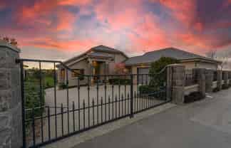 18 Kitchener Square, Highfield