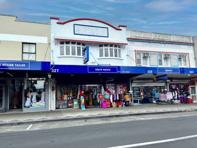 FREEHOLD HIGH YIELD TOWN CENTRE PROPERTY
