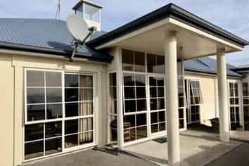 155D Yarrow Street, Invercargill