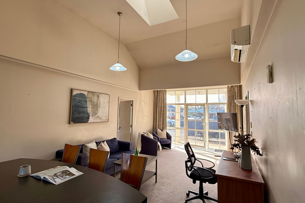 Invercargill Apartment! 4
