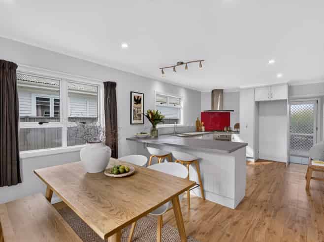 162 Guppy Road, Taradale